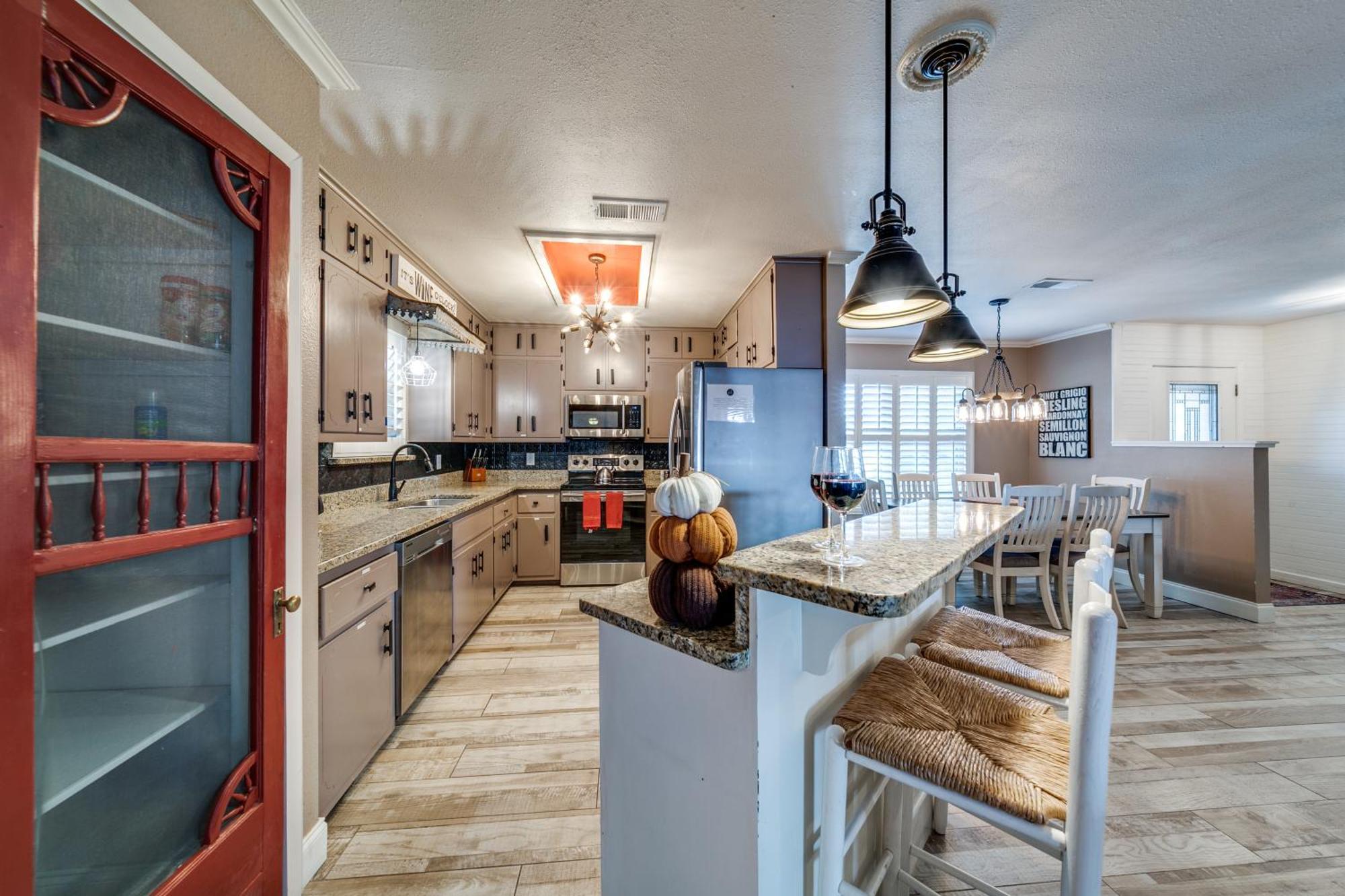 Charming Pet Friendly 4 Bdrm Home Mins To Main St And Wineries Фредериксберг Экстерьер фото
