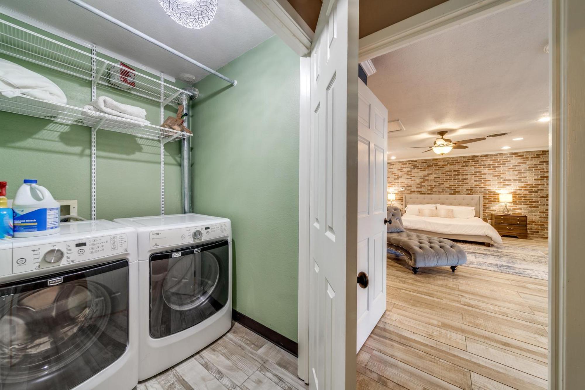 Charming Pet Friendly 4 Bdrm Home Mins To Main St And Wineries Фредериксберг Экстерьер фото